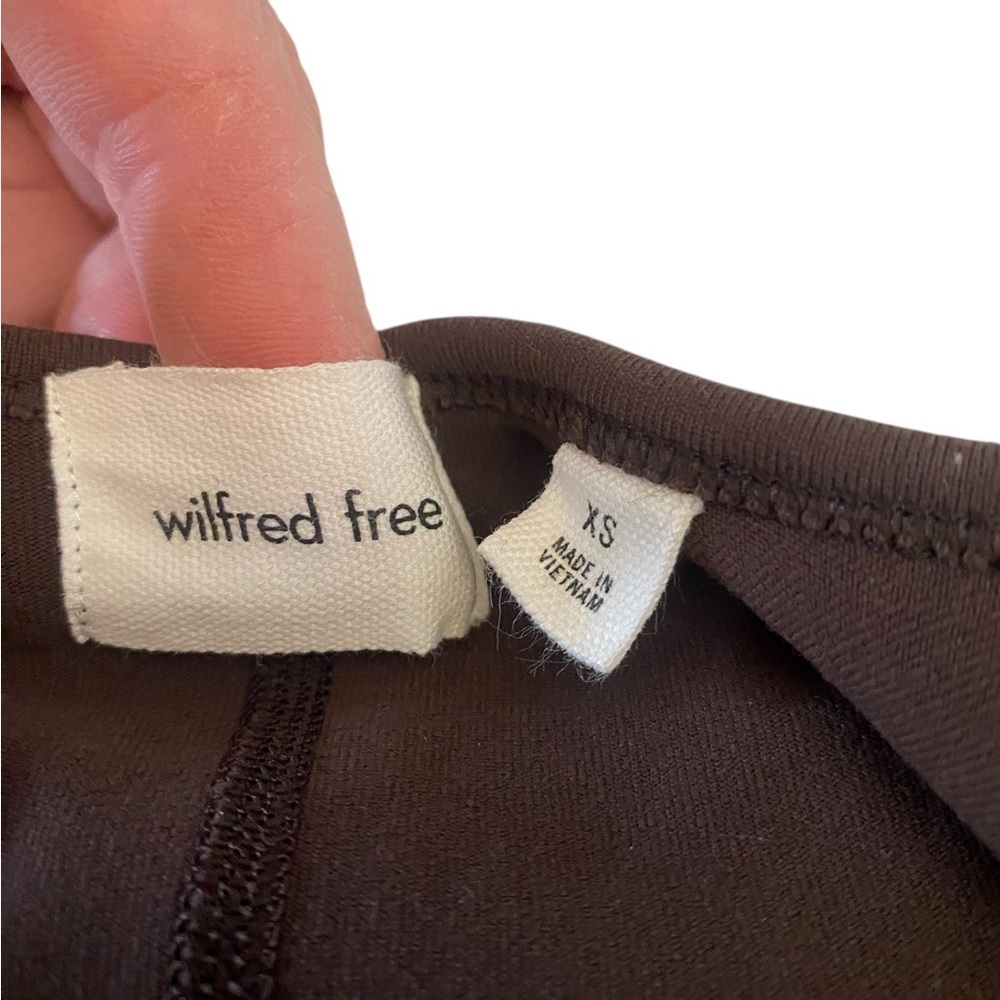 SOLD - Wilfred Free Brown Sleeveless Jumpsuit with Scoop Neckline - Picture 4 of 8